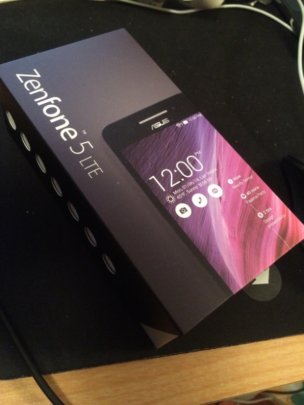 Zenfone5 外箱